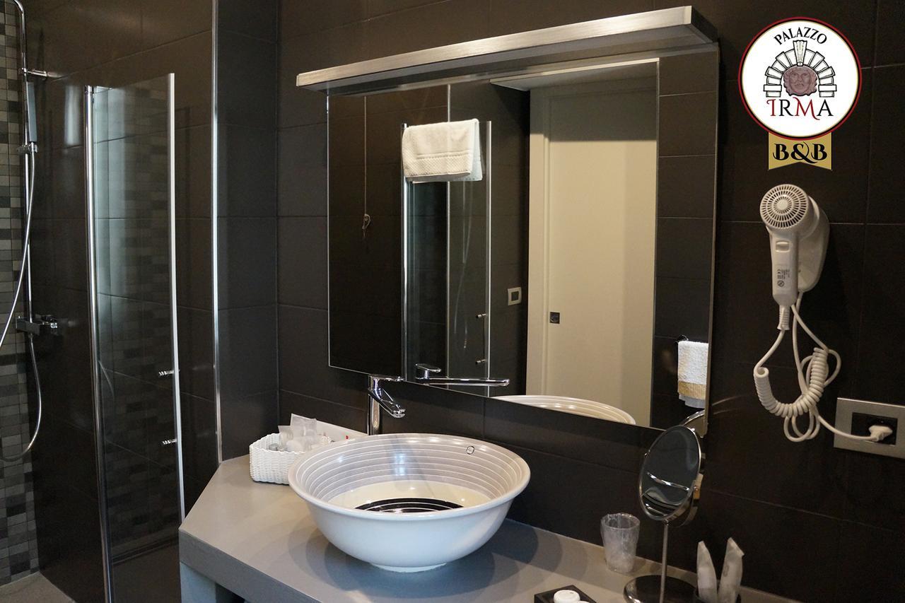 Palazzo Irma - Hotel - B&B Luxury Вибо Валентия Екстериор снимка